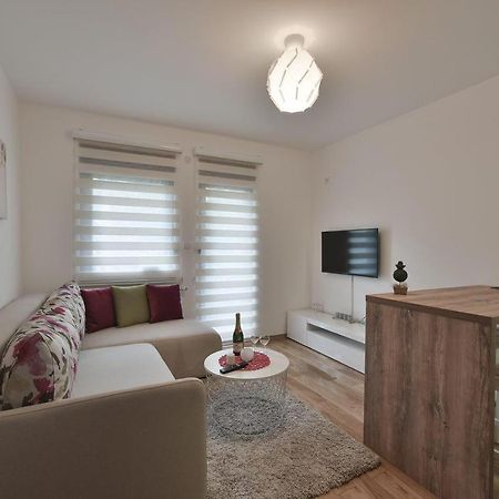 Lux Apartman Daria Златибор Екстериор снимка